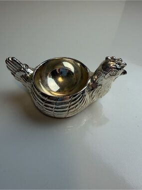 Birks Silver Plate Chicken/Hen Egg Holder (EP Zinc)